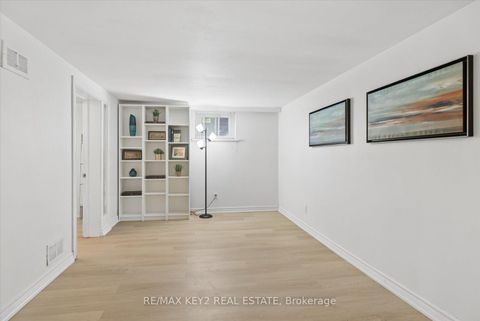 Photo 26 at 18 Jodphur Avenue, Pelmo Park W5, Toronto