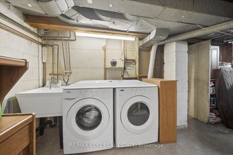 Photo 32 at 18 Jodphur Avenue, Pelmo Park W5, Toronto