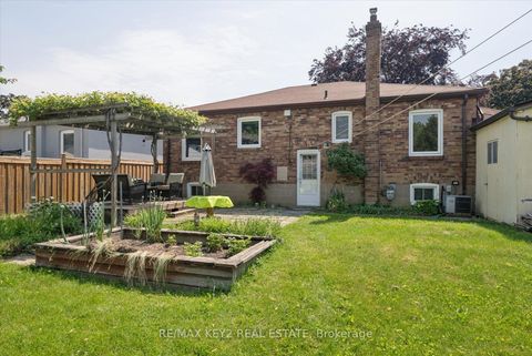 Photo 36 at 18 Jodphur Avenue, Pelmo Park W5, Toronto