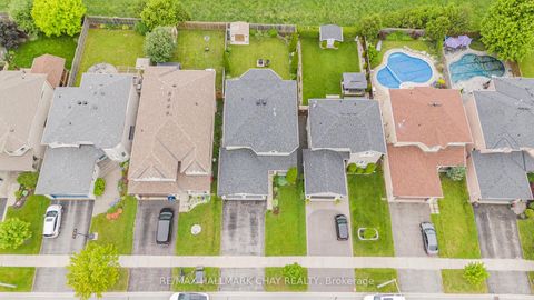 Photo 28 at 66 Penvill Trail, Ardagh, Barrie