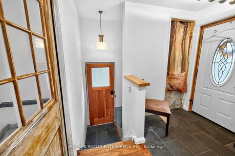 Photo 3 at 10 Colonial Avenue, Cliffcrest, Toronto