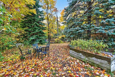Photo 22 at 10 Colonial Avenue, Cliffcrest, Toronto