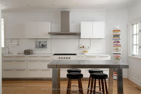 Photo 11 at 80 Binscarth Road, Moore Park, Toronto