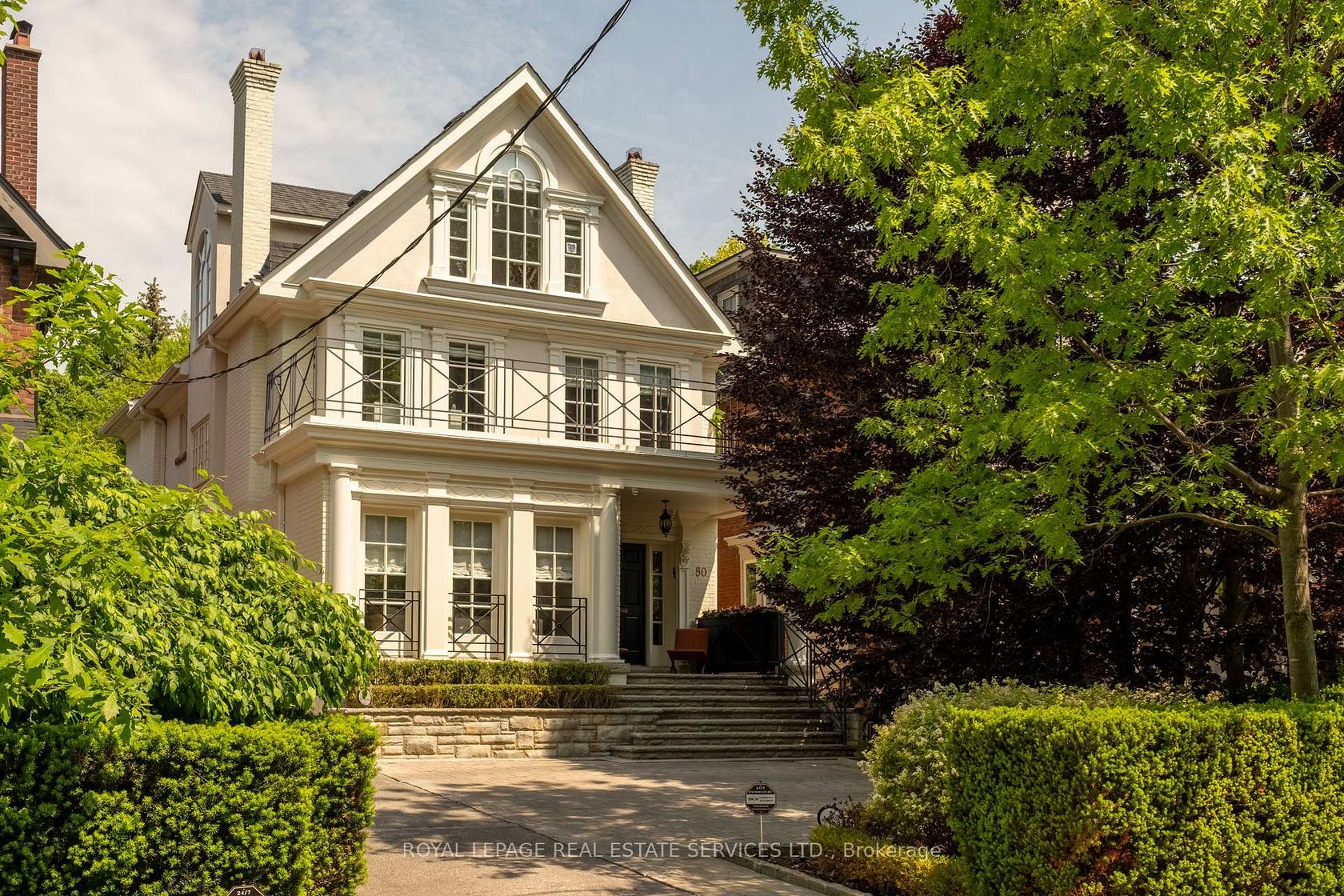 80 Binscarth Road, Moore Park, Toronto photo number 2
