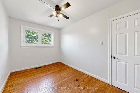 Photo 8 at 34 Paragon Road, The Westway, Toronto