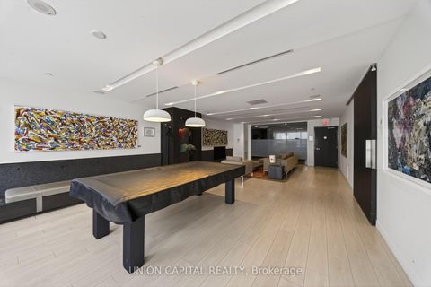 Photo 4 at 417 - 170 Sumach Street, Regent Park, Toronto