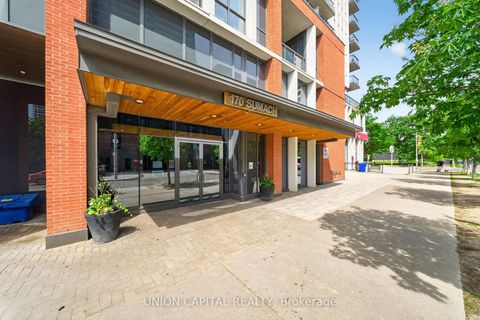 Photo 10 at 417 - 170 Sumach Street, Regent Park, Toronto