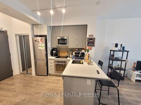 Photo 4 at 319 - 2908 Highway 7 Road, Concord, Vaughan