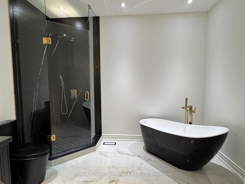 Photo 12 at 76 Silver Fox Place, Rural Vaughan, Vaughan