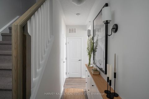 Photo 6 at 35 - 85 Eastwood Park Gardens, Long Branch, Toronto