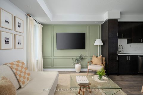 Photo 12 at 35 - 85 Eastwood Park Gardens, Long Branch, Toronto
