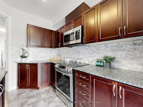 Photo 16 at 41 Napanee Street, Jefferson, Richmond Hill