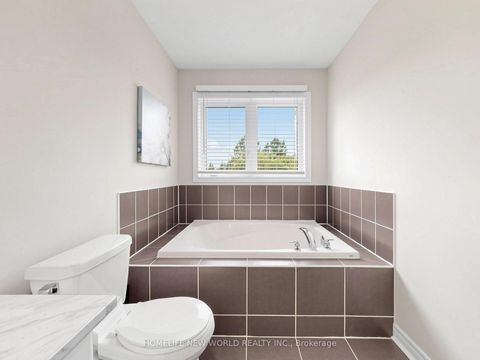 Photo 26 at 41 Napanee Street, Jefferson, Richmond Hill