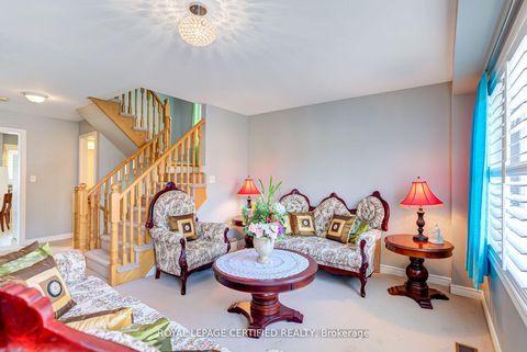 Photo 8 at 21 Polarlights Way, Rouge E11, Toronto