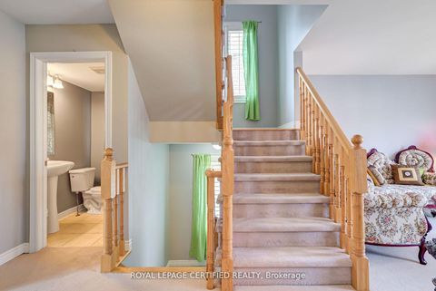 Photo 22 at 21 Polarlights Way, Rouge E11, Toronto