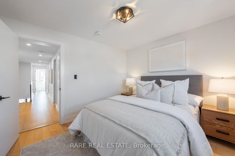 Photo 14 at 118 Mackay Avenue, Davenport, Toronto