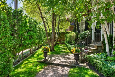 Photo 5 at 236 Poplar Plains Road, Casa Loma, Toronto