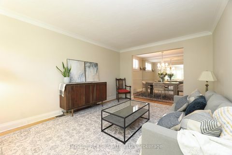Photo 3 at 161 Joicey Boulevard, Nortown, Toronto