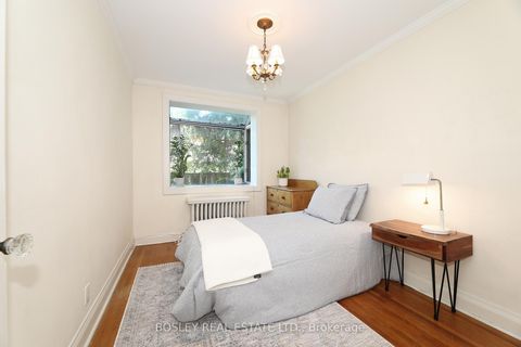 Photo 9 at 161 Joicey Boulevard, Nortown, Toronto