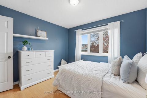 Photo 23 at 59 Dawlish Avenue, Aurora Highlands, Aurora