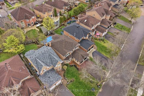 Photo 34 at 59 Dawlish Avenue, Aurora Highlands, Aurora