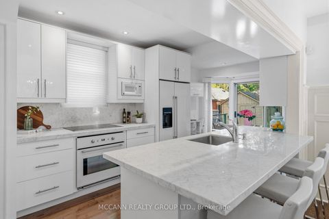Photo 9 at 111 Chudleigh Avenue, Lawrence Park South, Toronto