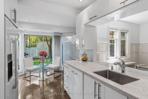 Photo 11 at 111 Chudleigh Avenue, Lawrence Park South, Toronto