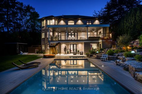 Photo 7 at 1305 Royal York Road, Humber Valley, Toronto