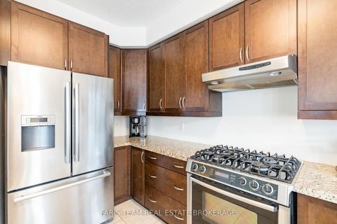 Photo 6 at 33 Auburn Court, Ardagh, Barrie