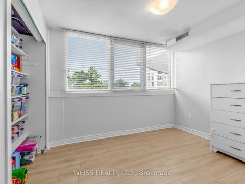 Photo 19 at 202 - 150 Neptune Drive, Lawrence, Toronto