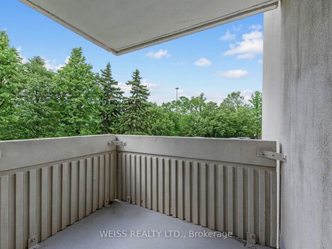 Photo 22 at 202 - 150 Neptune Drive, Lawrence, Toronto