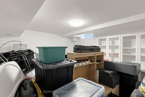 Photo 29 at 127 Humberland Drive, Oak Ridges, Richmond Hill