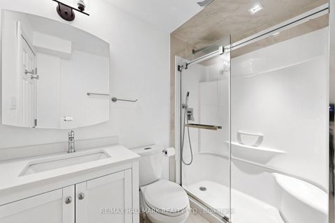 Photo 30 at 127 Humberland Drive, Oak Ridges, Richmond Hill