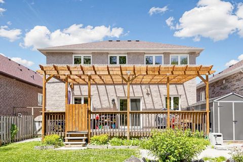 Photo 31 at 127 Humberland Drive, Oak Ridges, Richmond Hill