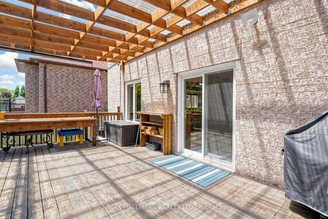 Photo 33 at 127 Humberland Drive, Oak Ridges, Richmond Hill
