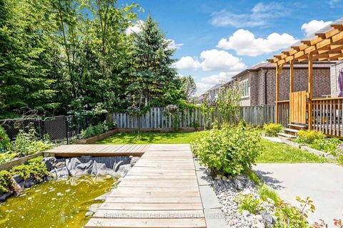 Photo 38 at 127 Humberland Drive, Oak Ridges, Richmond Hill