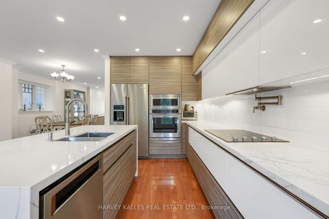 Photo 17 at 204 Brooke Avenue, Nortown, Toronto