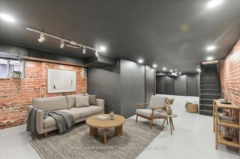 Photo 11 at 669 Greenwood Avenue, Danforth, Toronto
