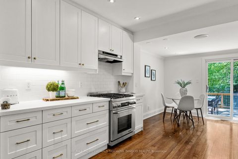 Photo 15 at 17 Lincoln Avenue, Bloor West Village, Toronto