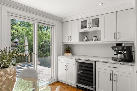 Photo 19 at 17 Lincoln Avenue, Bloor West Village, Toronto