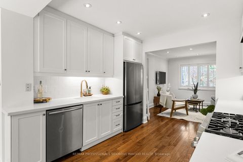Photo 21 at 17 Lincoln Avenue, Bloor West Village, Toronto