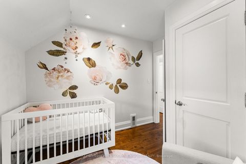 Photo 24 at 17 Lincoln Avenue, Bloor West Village, Toronto
