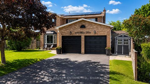 Photo 1 at 104 Moon Drive, Ardagh, Barrie