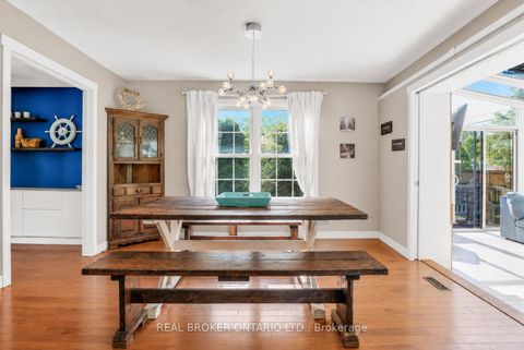Photo 6 at 104 Moon Drive, Ardagh, Barrie