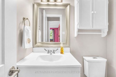 Photo 18 at 104 Moon Drive, Ardagh, Barrie