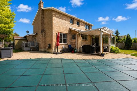 Photo 37 at 104 Moon Drive, Ardagh, Barrie
