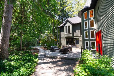 Photo 1 at 10 Springbank Avenue, Cliffside, Toronto