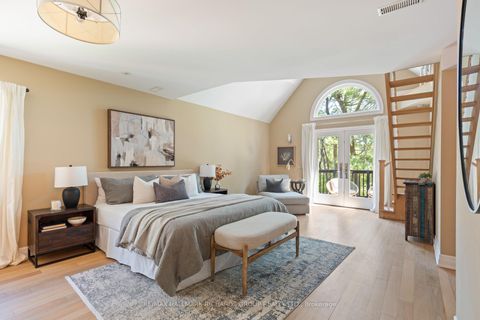 Photo 15 at 10 Springbank Avenue, Cliffside, Toronto