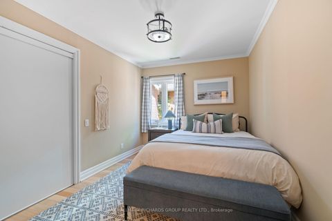 Photo 21 at 10 Springbank Avenue, Cliffside, Toronto
