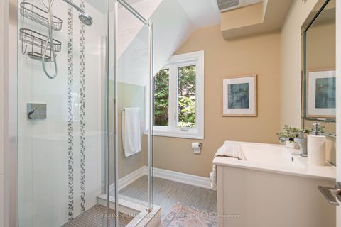 Photo 24 at 10 Springbank Avenue, Cliffside, Toronto